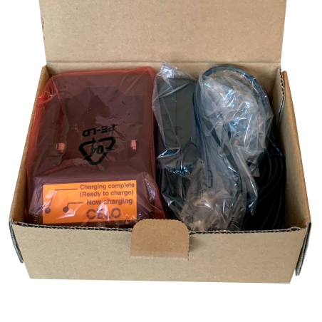 Batteri och Battariladdre FOX